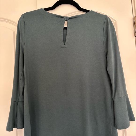 Loft top size small - Picture 3 of 4